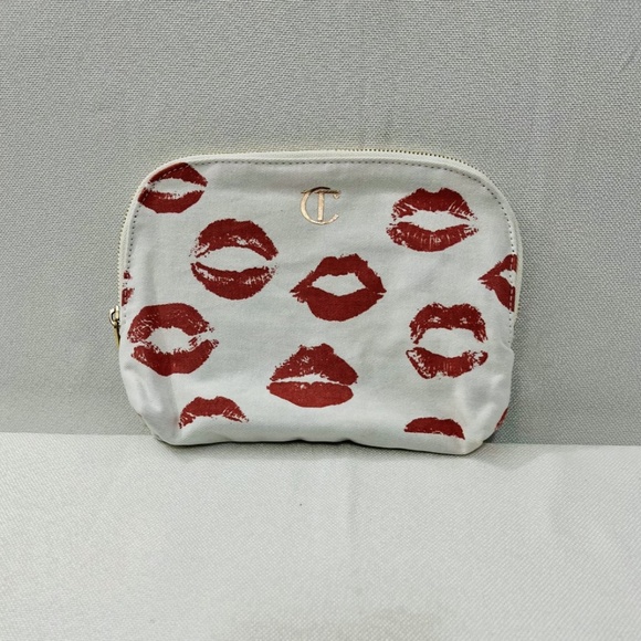 Charlotte Tilbury 1st Edition Makeup Bag Lip Print Travel Bag New Condition - Picture 2 of 5